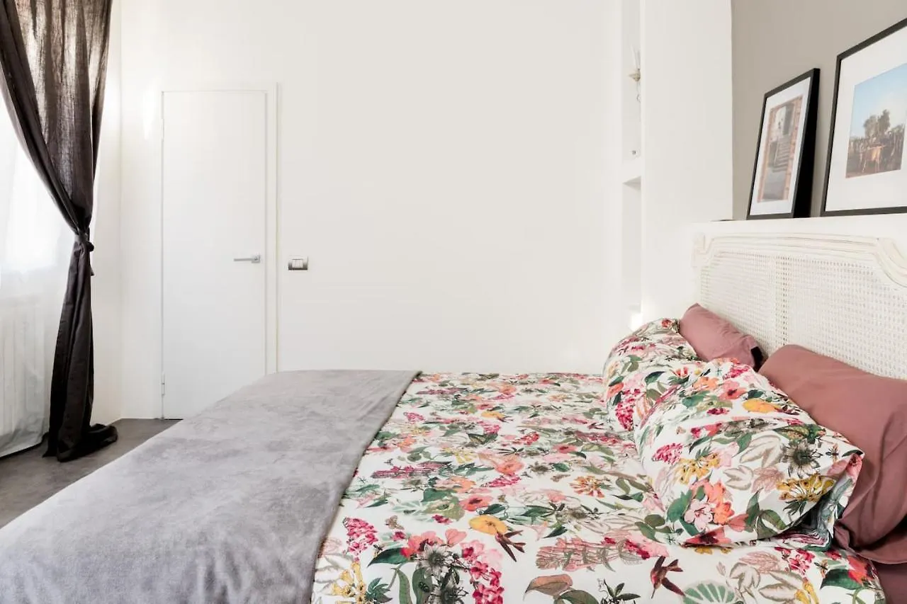 Design Loft Bocconi Apartment Milan 0*,  Italy